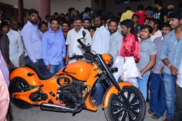 Legend Bike Auction Photos